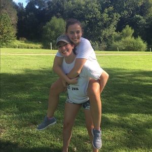 Meet your Posher, Cailin